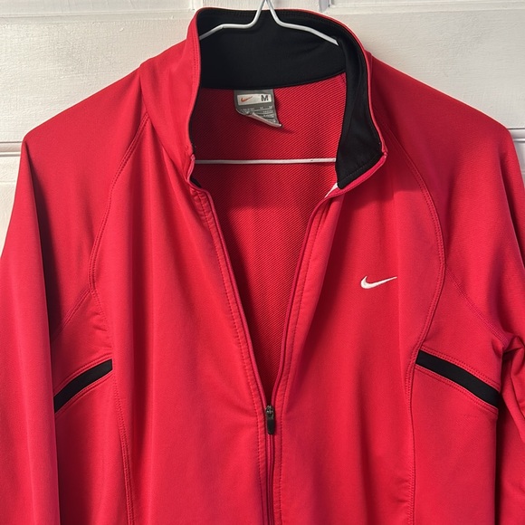 Nike cherry red full zip track jacket women’s size M - Picture 13 of 16